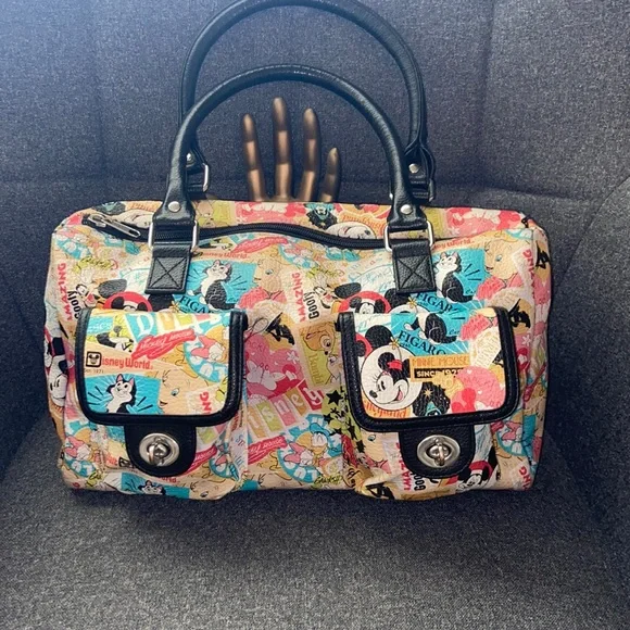 DISNEY PARKS Multi-color Cartoon Characters Collage 1979 Vintage Handbag - Picture 1 of 7